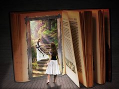 Books invite you into their world. Image via Pixabay