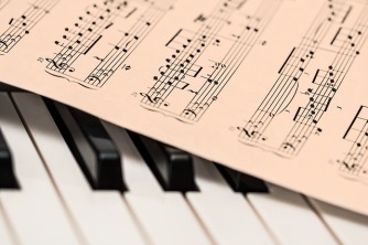 Classical music. Image via Pixabay.