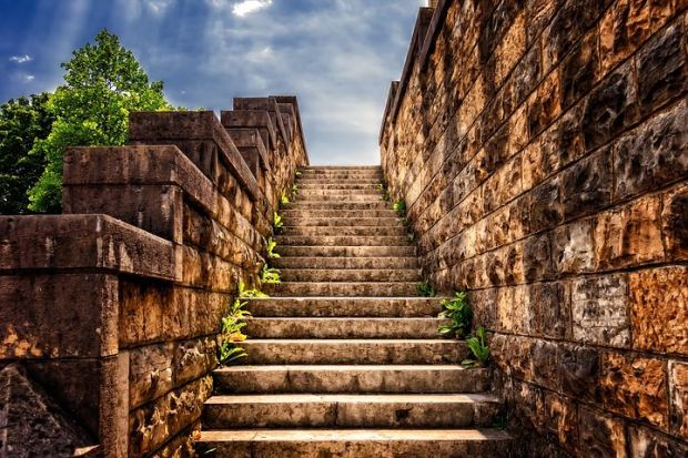 STEPS - Writing is made up of steps - Pixabay